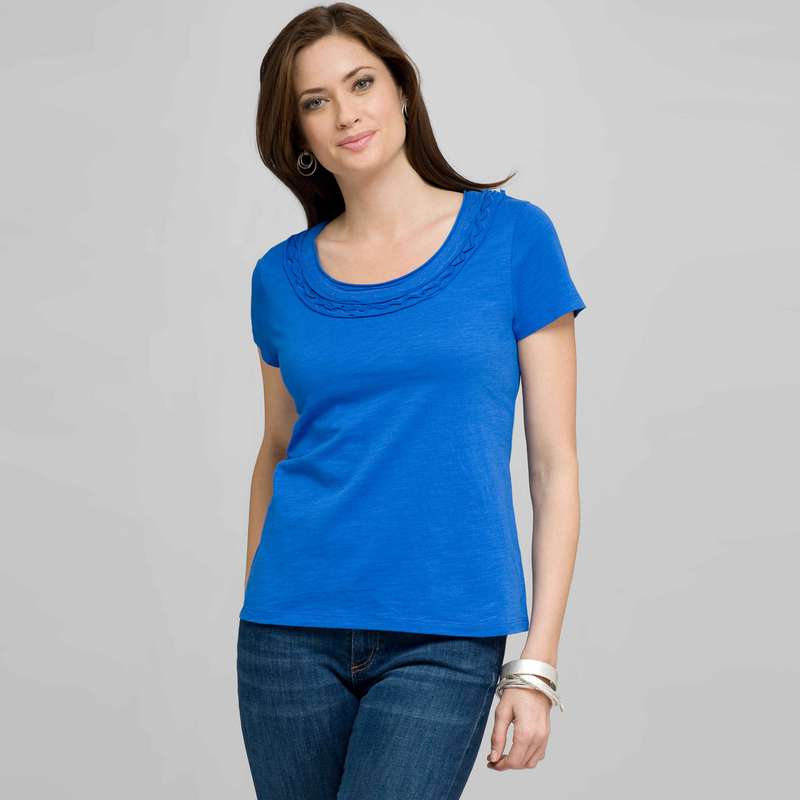 Scoop Neck Tee With Applique, Blue, large image number 0